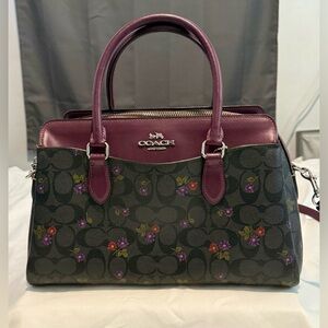 Coach Signature Country Floral Darcie Carryall